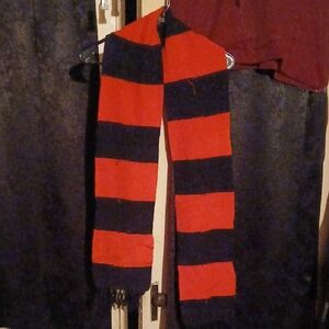 Source Unknown Bold Red and Black Scarf